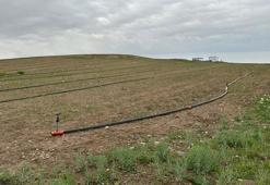 Yağmurlu havada sulama yaparken yıldırım çarpması sonucu yaşamını yitirdi