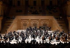 Fransız Metz Grand Est Ulusal Orkestrası dayanışma konseri için Türkiye’de