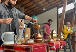 RTEÜ'lü yabancı öğrenciler en iyi çayı demlemek için yarıştı