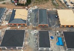 Nurdağı'daki çelik konstrüksiyon çarşının yüzde 75'i bitti