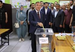 Bakan Bozdağ, oyunu kullandı