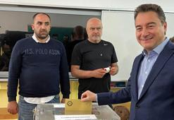 Ali Babacan, oyunu kullandı