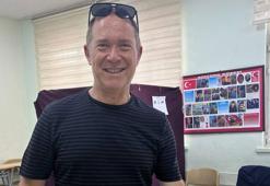 Sümer Ezgü, oyunu Antalya'da kullandı