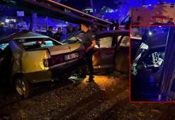 Kavşakta otomobiller çarpıştı; 2 ölü, 2 yaralı