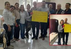 Sandık başında sürpriz evlilik teklifi