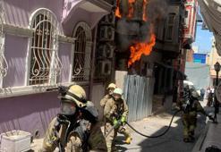 Beyoğlu'nda yangın paniği