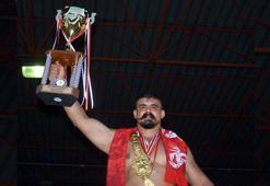 Başpehlivan Cengizhan Şimşek'e 3 ay 15 gün hak mahrumiyeti cezası