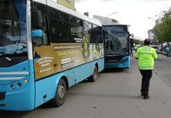 Erzurum'da iki otobüs çarpıştı, 15 yolcu hafif yaralandı