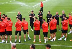 A Milli Futbol Takımı günü çift antrenmanla tamamladı