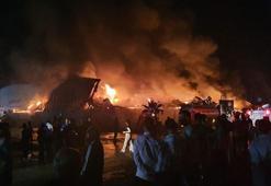 Tarsus'ta plastik fabrikasındaki yangın kontrol altına alındı