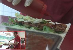 İstanbul'da çiğ köfte mi kısır mı tartışması