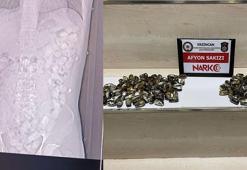 Midelerinde uyuşturucu taşıyan 2 İranlı tutuklandı