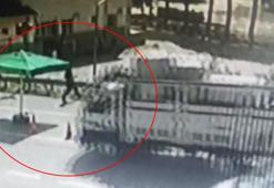 Freni boşalan kamyonet kontrol noktasına daldı; 2 polis ölümden döndü