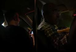 Kadıköy'de iki kadın üst üste bindikleri iki taksiden indirildi