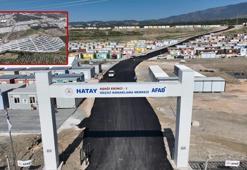 Katar'ın Hatay'da inşa ettiği 1464 konteynerlik geçici yaşam merkezi teslim edildi