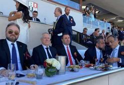 Veliefendi Hipodromu’nda 'Aziz Yıldırım' sesleri