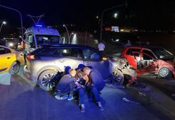 AK Parti Tunceli İl Başkanı Dr. Özaydın, kazada kendisi gibi yaralanan eşine ilk müdahaleyi yaptı