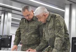 Şoygu, Ukrayna’daki Rus askeri merkezini ziyaret etti