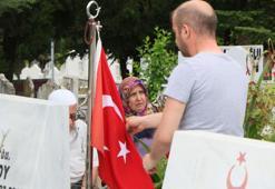 Samsun'da arife gününde şehitlikleri ziyaret ettiler