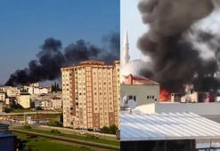 Bursa'da muhtarın evinde yangın çıktı, meraklı kalabalık sokağa döküldü