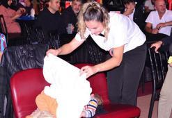 Boks hakemi annenin ringlerde büyüyen oğlu, ‘lösemiye kroşe atmak’ için kan bekliyor