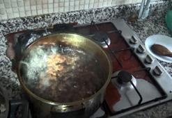 Avcılar'da reçel yaparken evi yakıyordu