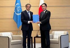 Grossi, Japonya’nın arıtılmış suyu denize bırakma planına ilişkin güvenlik raporunu Kishida’ya verdi