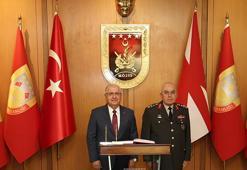 Bakan Güler'den kuvvet komutanlıklarına ziyaret ​
