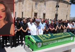 Motosikletiyle geçirdiği kazada ölen 16 yaşındaki Nur, toprağa verildi