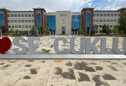 İlçe tabelasındaki 'L' harfi çalındı, Belediye Başkanı sosyal medyada paylaştı