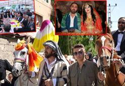 Aşiret düğününe gelin ve damat at üstünde geldi, takılan paraları 15 kişi saydı