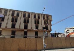 Küçükçekmece’de bir bölümü çöken Arel Üniversitesi'nin yıkımı başladı