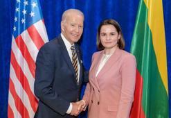 Biden, Vilnius’ta Belarus muhalefet lideriyle görüştü