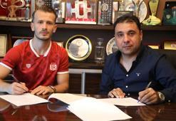 Sivasspor, Abdulkadir Parmak'ı kadrosuna kattı