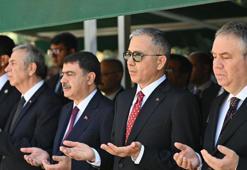 Bakan Yerlikaya: Tarihin en büyük destanlarından birini milletimiz yazdı