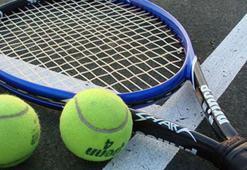 Wimbledon tek kadınlarda şampiyon Marketa Vondrousova