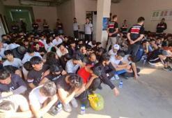 Afganistan uyruklu 138 kaçak göçmen, ülkelerine gönderildi