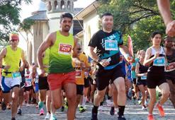 Uluslararası Edirne Maratonu renkli görüntülere sahne oldu