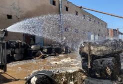 Çırçır fabrikasındaki yangında soğutma çalışması 3 gündür sürüyor