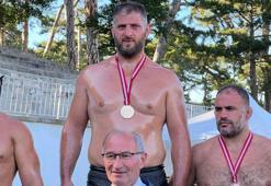 Domaniç Yağlı Pehlivan Güreşleri'nde başpehlivan Nedim Gürel oldu