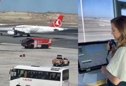 A Milli Kadın Voleybol Takımı'na kuleden tebrik