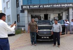 Erciş'te yerli otomobil Togg ile il olmaya dikkat çektiler