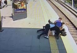 3 yıl önce kavga ettiği adamı Marmaray'da görünce ortalığı birbirine kattı