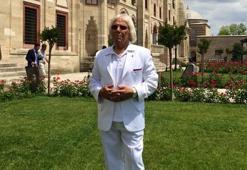 Selimiye Camisi'nin beyaz takım elbiseli müezzini hayatını kaybetti