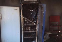 Buzdolabının motorundaki patlama yangına neden oldu