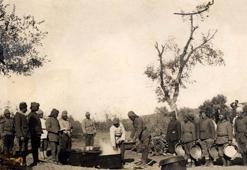 'Türk ordusu, Çanakkale muharebelerinin hiçbir safhasında çocuk savaştırmadı'