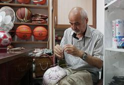 42 senedir top tamiratı yapıyor