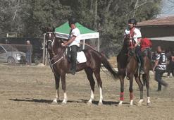 Eskişehir'de ata sporlarından, atlı cirit ve atlı okçuluk etkinliği