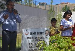 Şehit Bedirhan bebek ve annesi, kabirleri başında anıldı