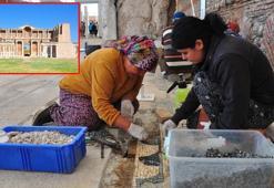 Antik Çağ'ın en büyük sinagogunu kadınlar yeniliyor